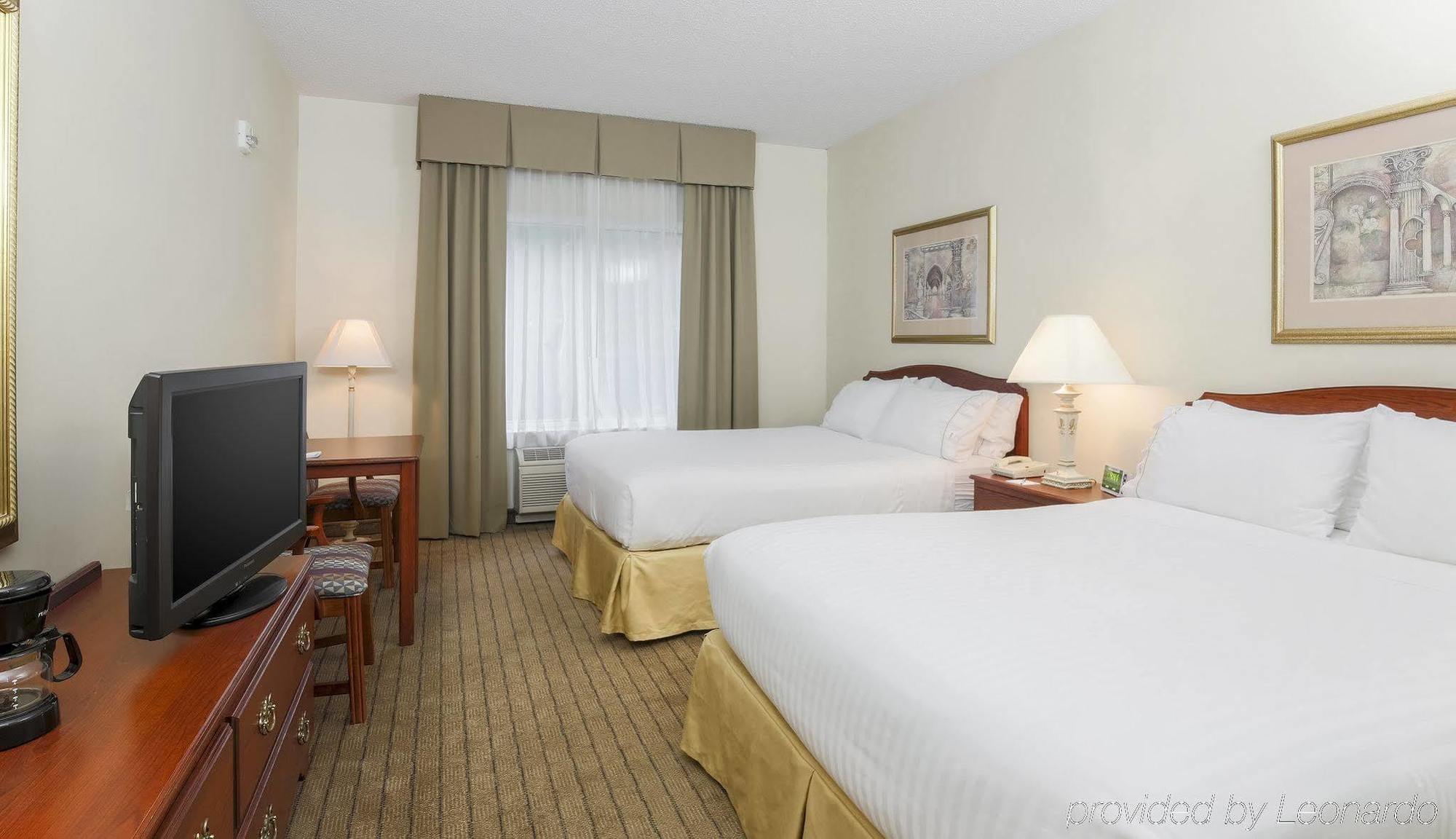 Holiday Inn Express Irondequoit By Ihg Рочестер Экстерьер фото